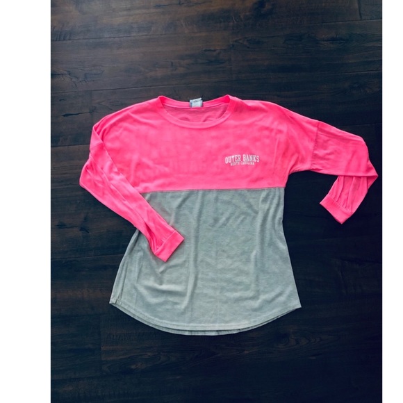 Cute and trendy OBX shirt!! - Picture 2 of 4